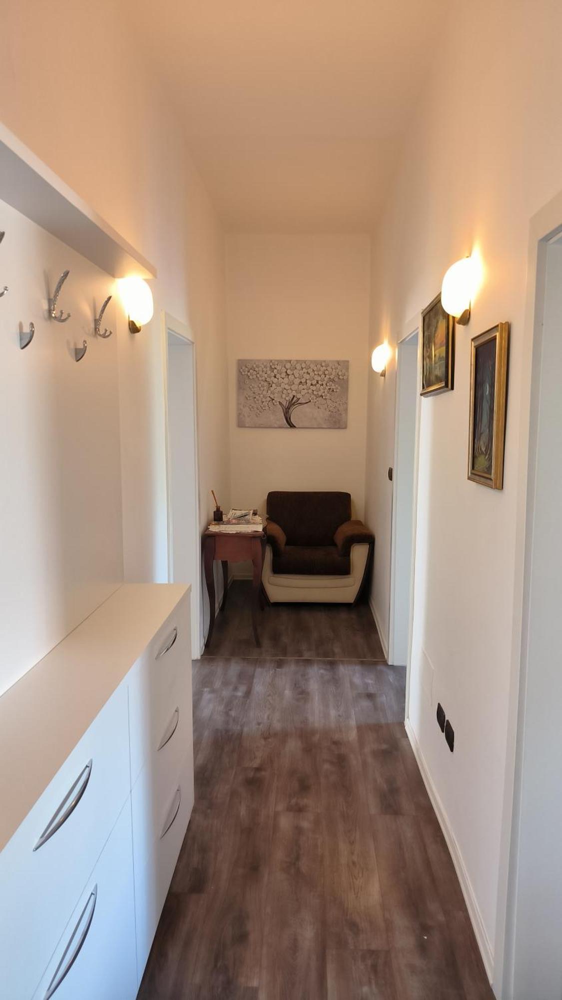 Lukas Apartament Vollga Дуррес Екстер'єр фото