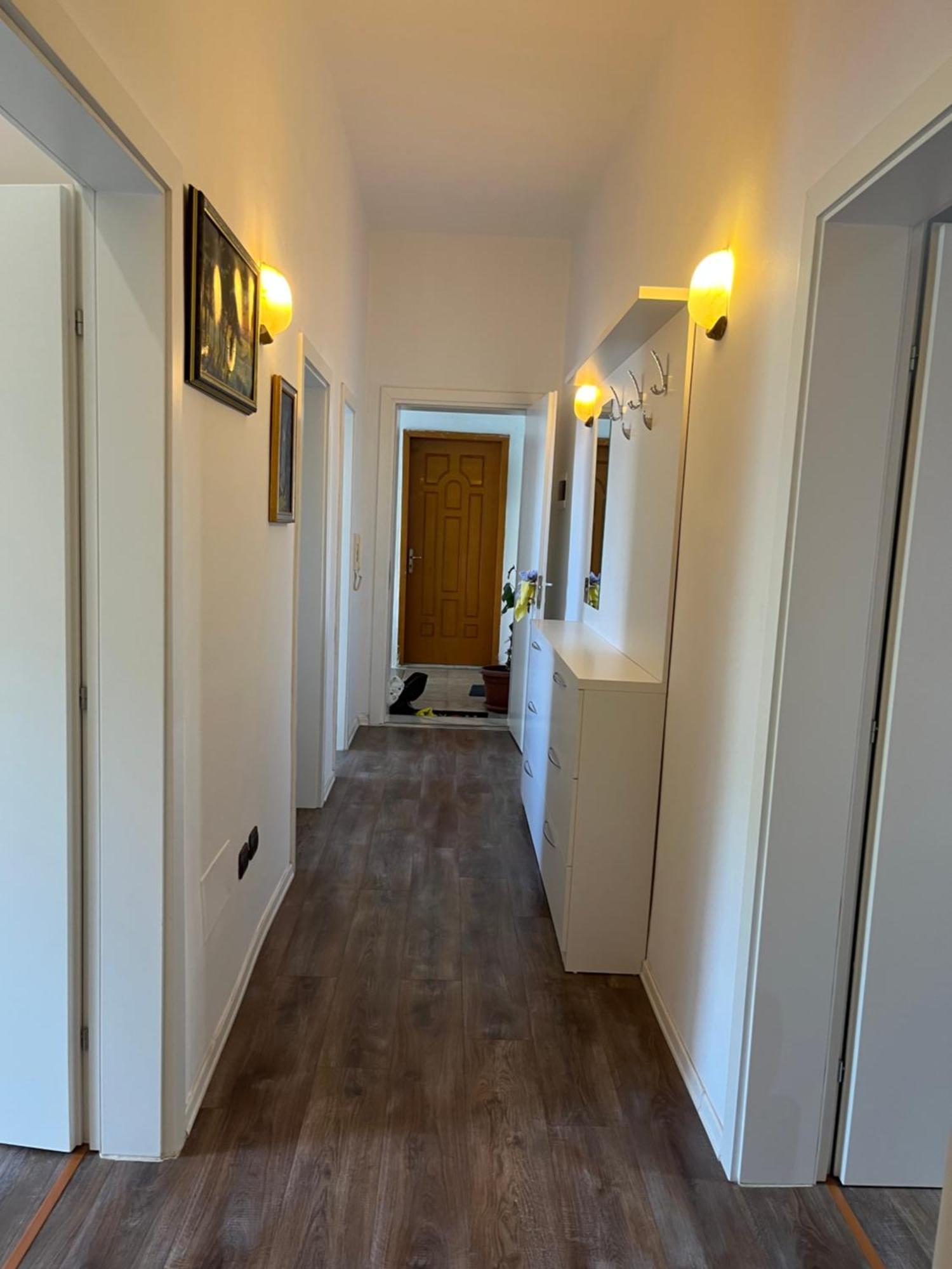 Lukas Apartament Vollga Дуррес Екстер'єр фото