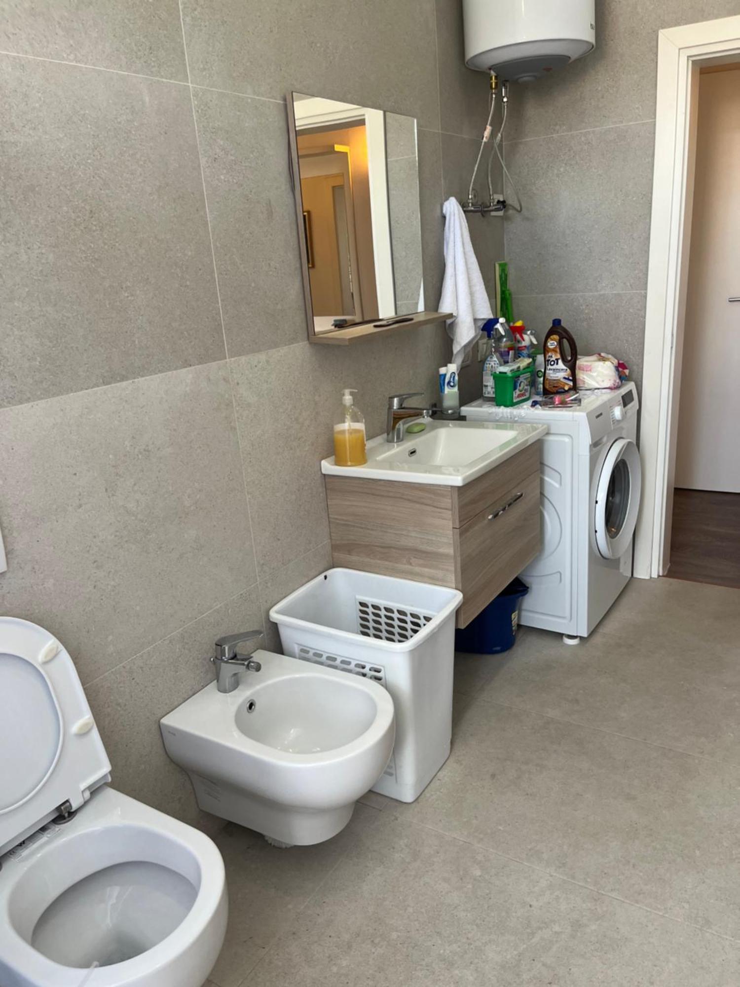 Lukas Apartament Vollga Дуррес Екстер'єр фото